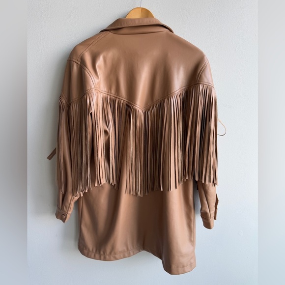 Nasty Gal WESTERN FRINGED FAUX LEATHER COAT - Picture 5 of 7